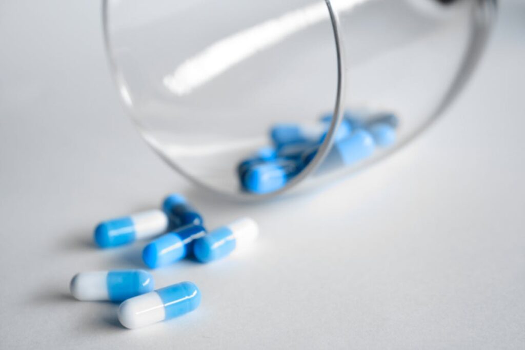 Can Urgent Care Prescribe Antibiotics? A Clinical Guide for You