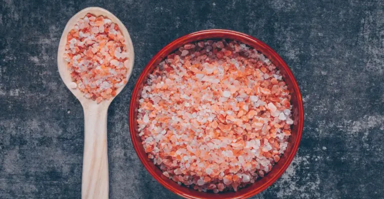 An image of Pink salt for weight loss